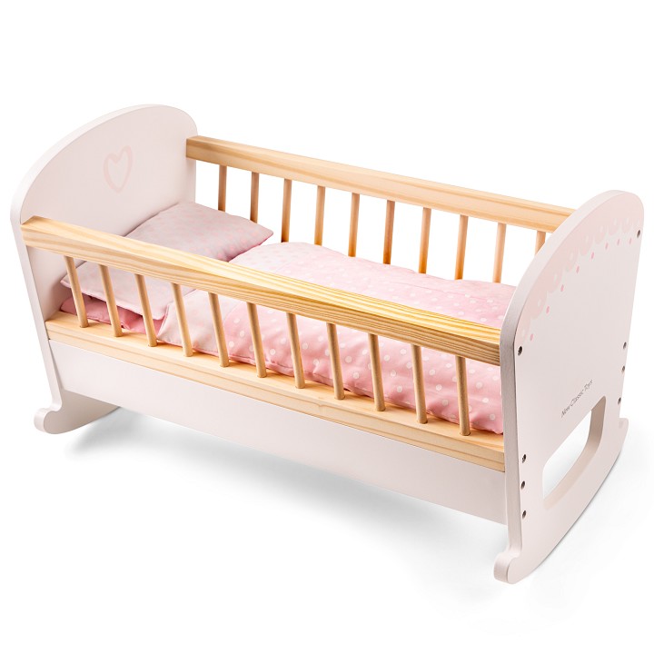 Doll bed including bedding